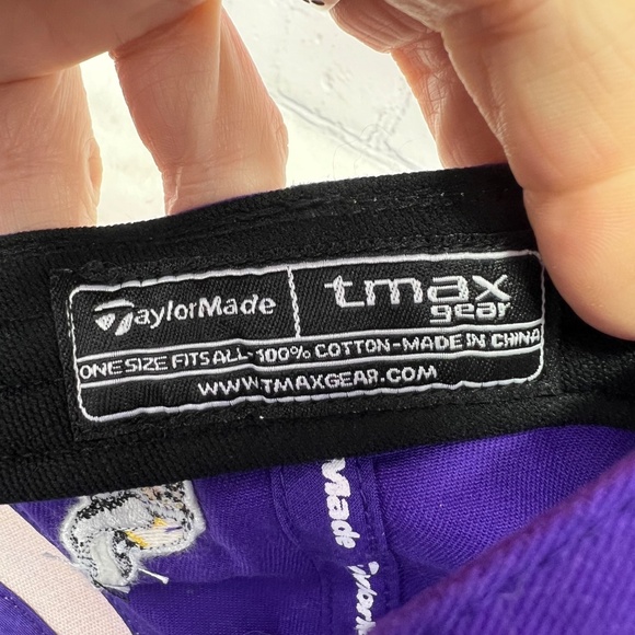 ⛳️NWOT |•TAYLOR MADE•| Minnesota Vikings TMAX Gear Hat One Size🏈 - Picture 10 of 12